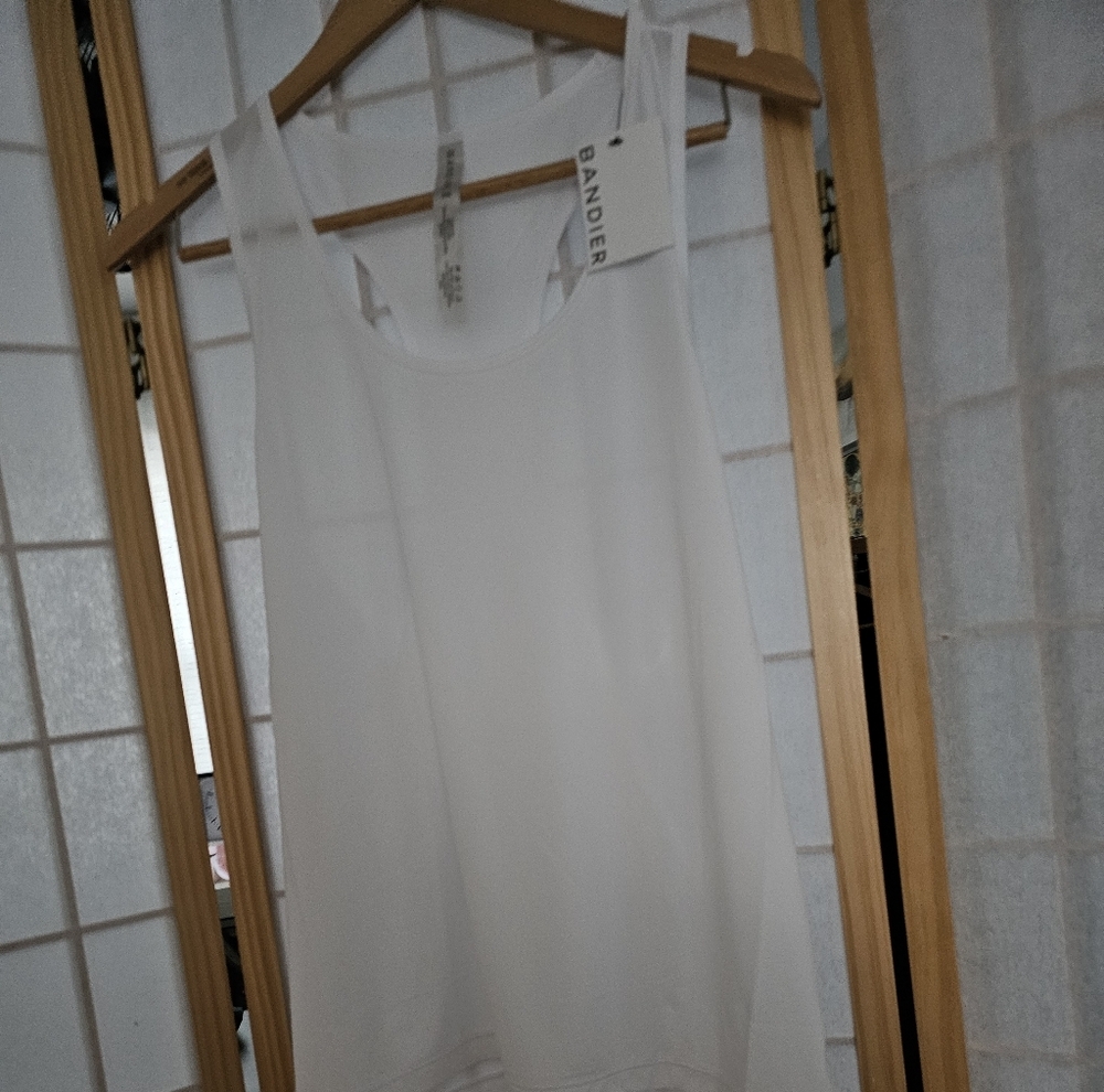 Bandier Featherweight High Performance Tank — image 3 of 8